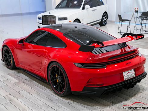 Used 2022 Porsche 911 GT3 image 15