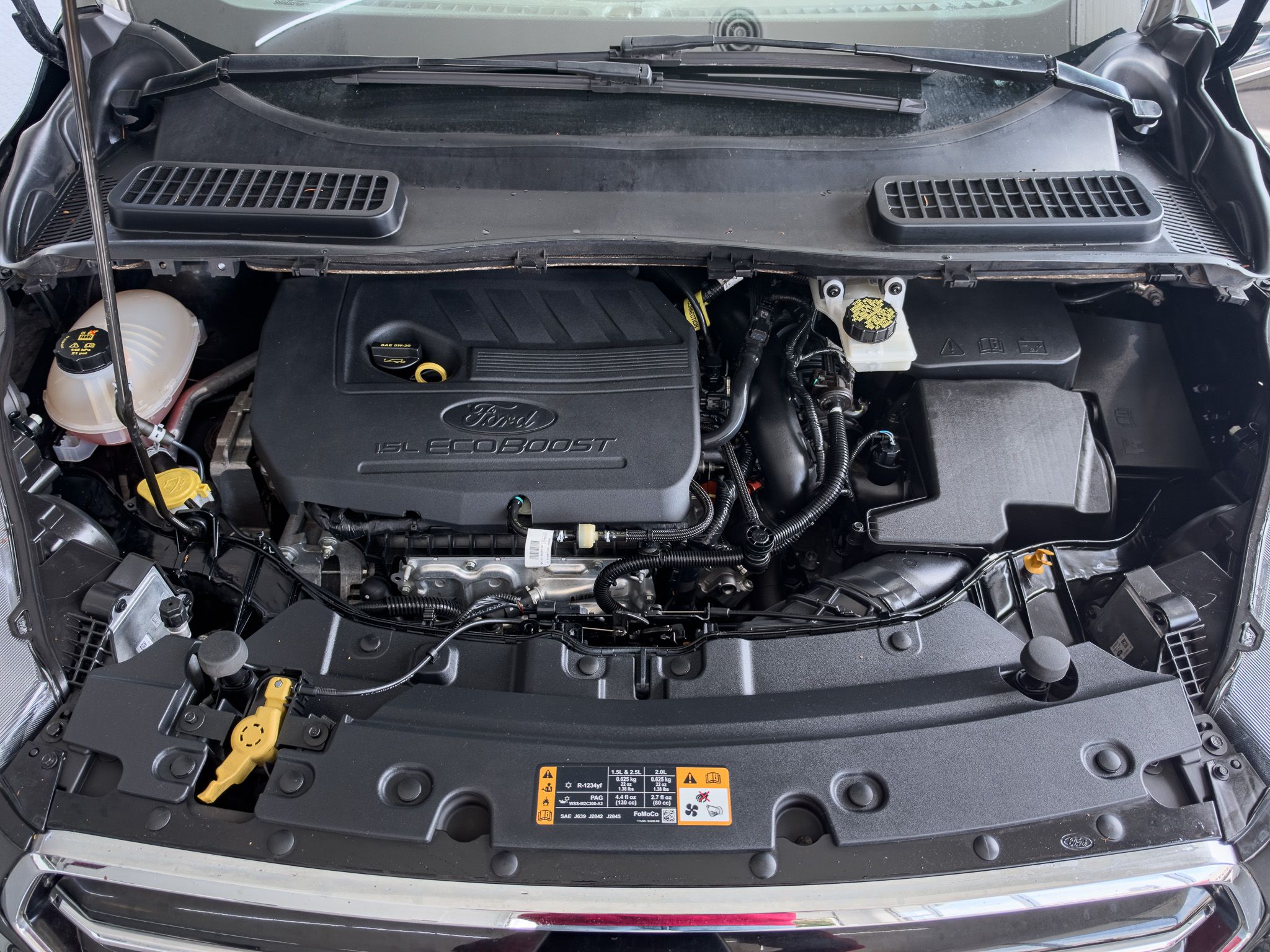 Used 2018 Ford Escape 4WD SEL image 16