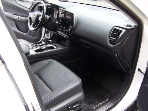 Used 2022 Lexus NX 350 AWD image 14