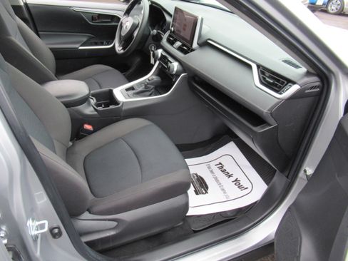 Used 2023 Toyota RAV4 LE image 16