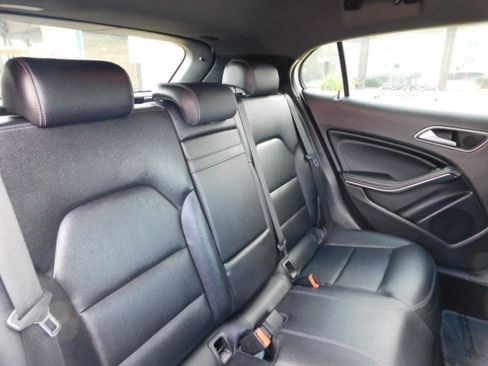 Used 2019 Mercedes-Benz GLA 250 image 22