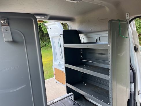 Used 2013 Ford Transit Connect XL image 13