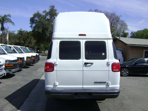 Used 2000 Dodge B3500 Maxi RWD image 6