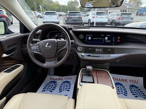 Used 2020 Lexus LS 500 image 12