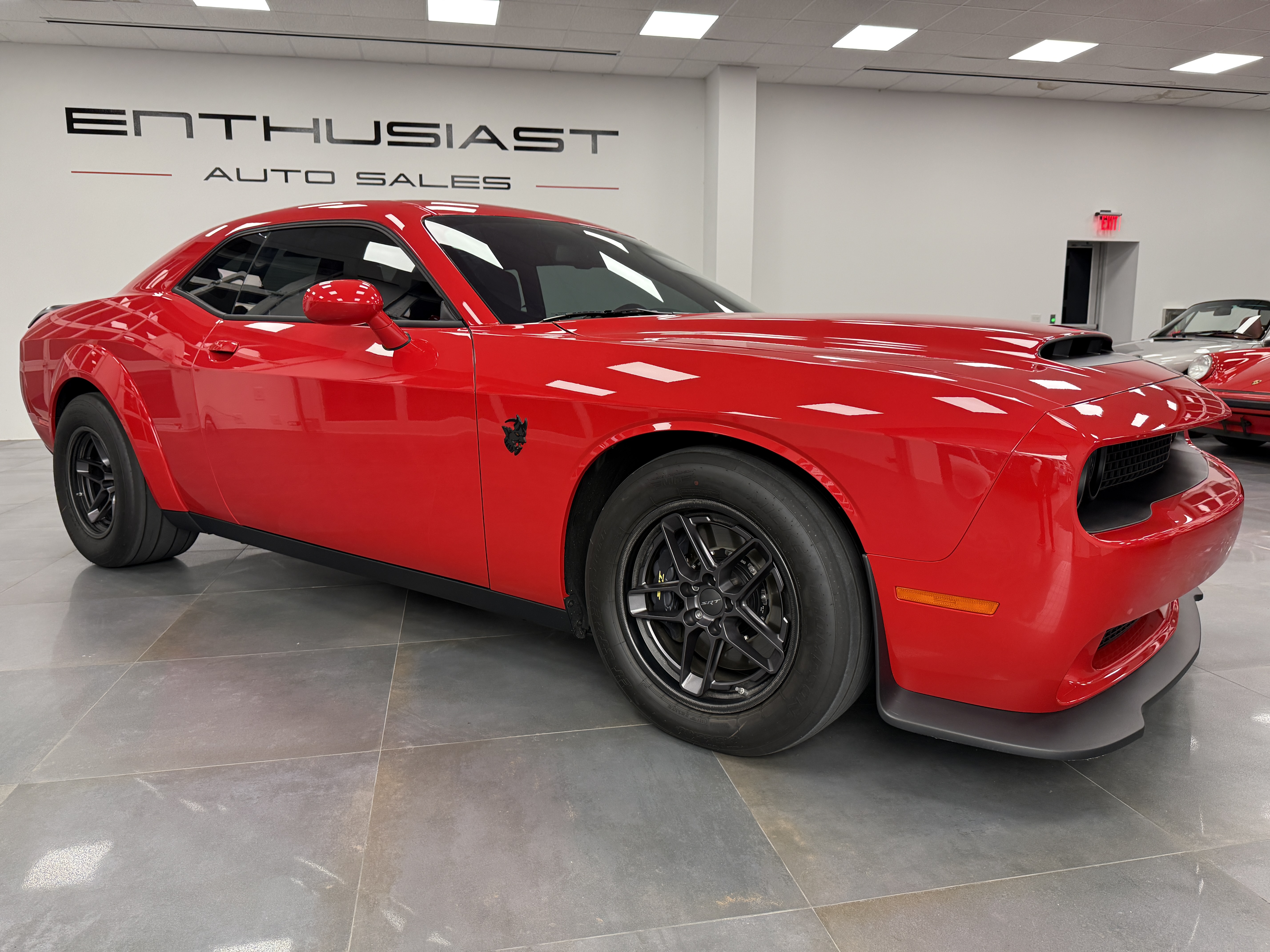 Used 2023 Dodge Challenger SRT Demon 170 RWD image 2