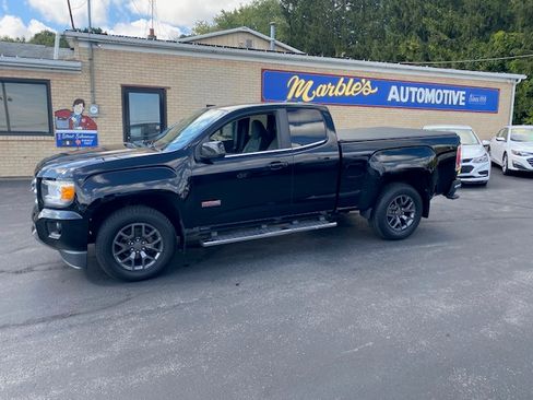 Used 2016 GMC Canyon SLE image 2