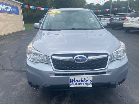 Used 2016 Subaru Forester 2.5i Limited AWD/4WD image 2