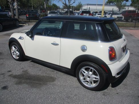 Used 2007 MINI Cooper S image 4