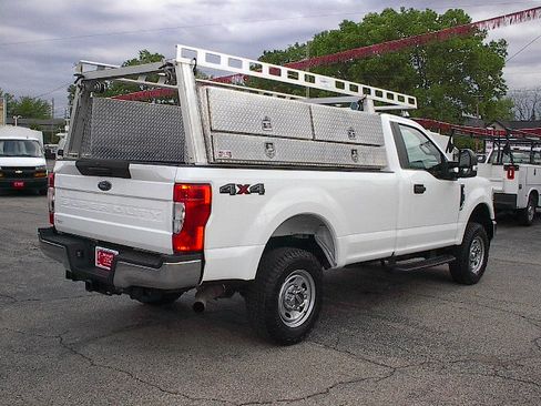 Used 2022 Ford F250 AWD/4WD image 4