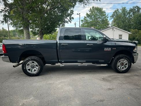 Used 2016 RAM 2500 4x4 Crew Cab ST image 34