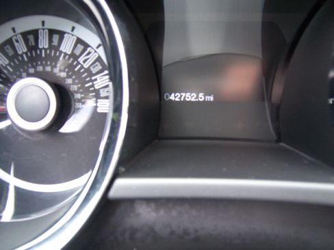 Used 2013 Ford Mustang GT Convertible RWD image 13