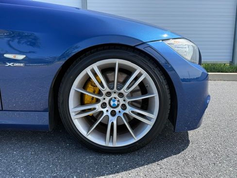 Used 2010 BMW 335i xDrive Sedan AWD/4WD image 28