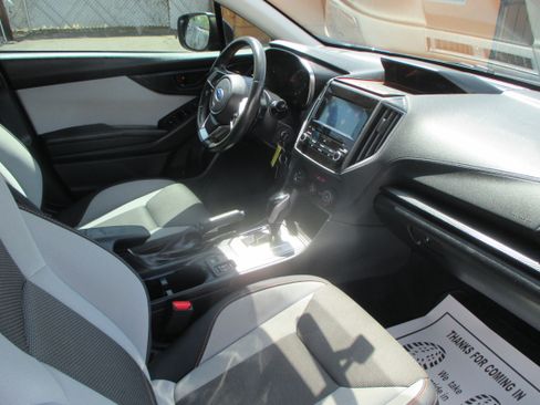 Used 2019 Subaru Crosstrek 2.0i Premium AWD/4WD image 4