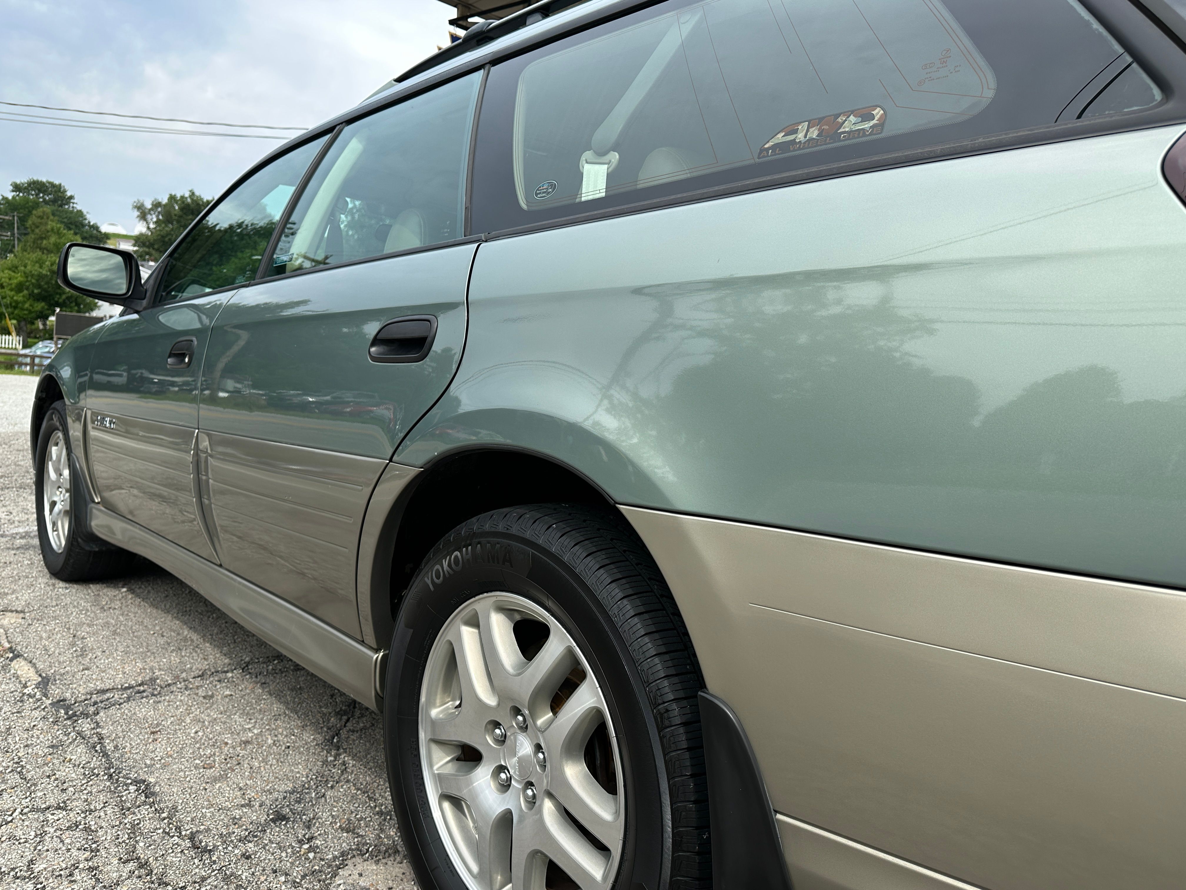 Used 2004 Subaru Outback Wagon AWD/4WD image 7