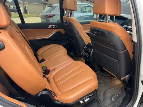 Used 2022 BMW X7 xDrive40i image 15