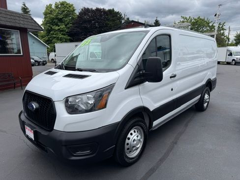 Used 2022 Ford Transit 150 130 Low Roof AWD image 5