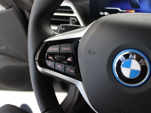 Used 2025 BMW i4 eDrive40 RWD image 25