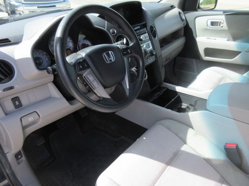 Used 2013 Honda Pilot 4WD EX image 3