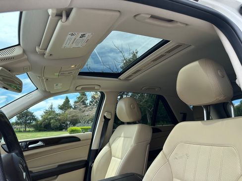 Used 2018 Mercedes-Benz GLE 350 image 15