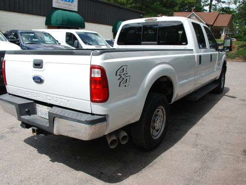 Used 2016 Ford F250 XLT image 7