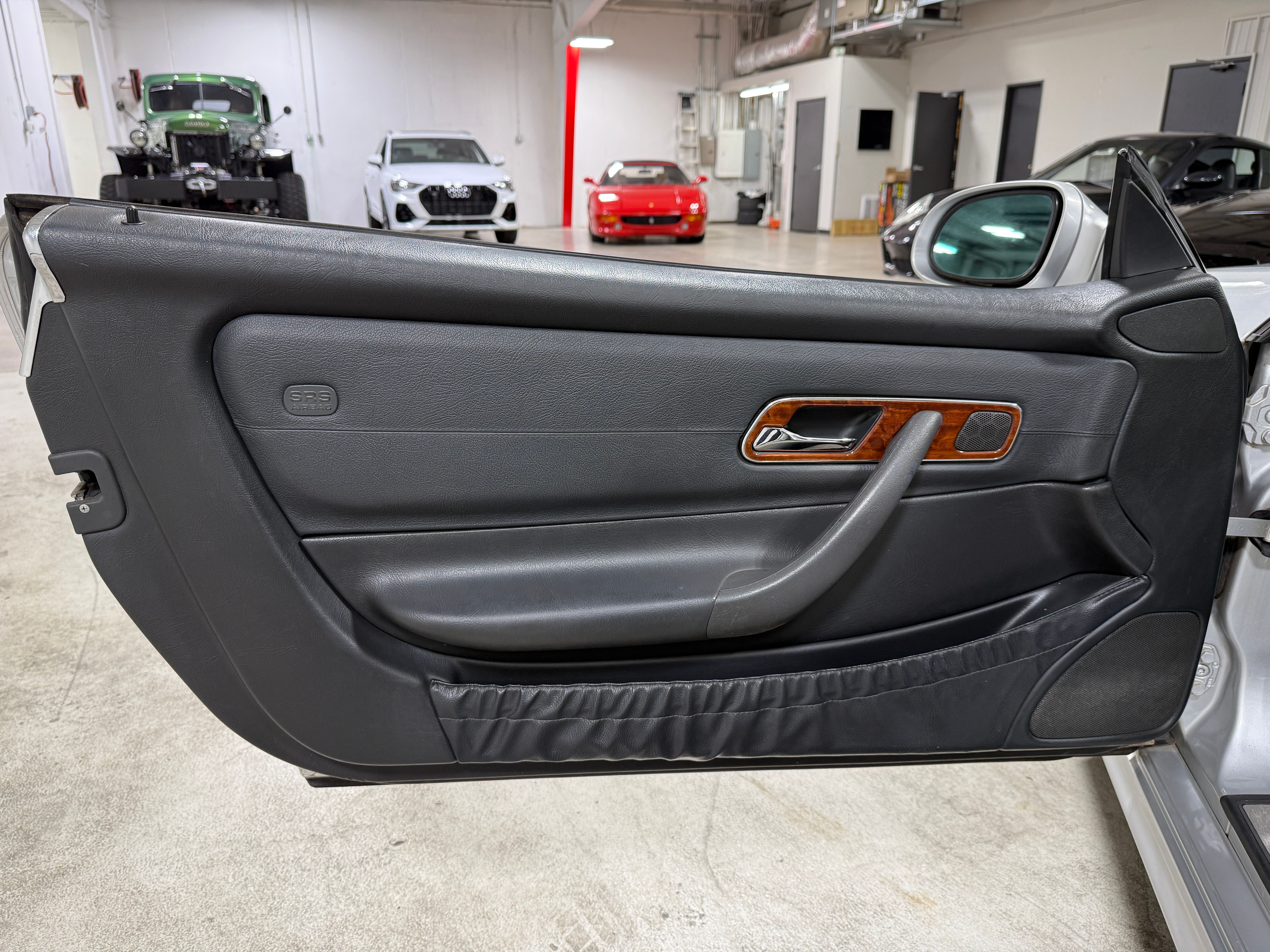 Used 2001 Mercedes-Benz SLK 320 image 19