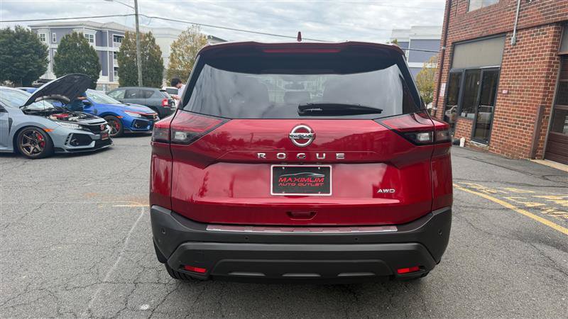 Used 2021 Nissan Rogue AWD image 10