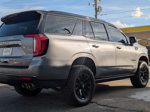 Used 2022 GMC Yukon AT4 Ultimate image 7