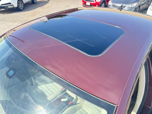 Used 2012 Volkswagen Passat 2.5 SEL image 24