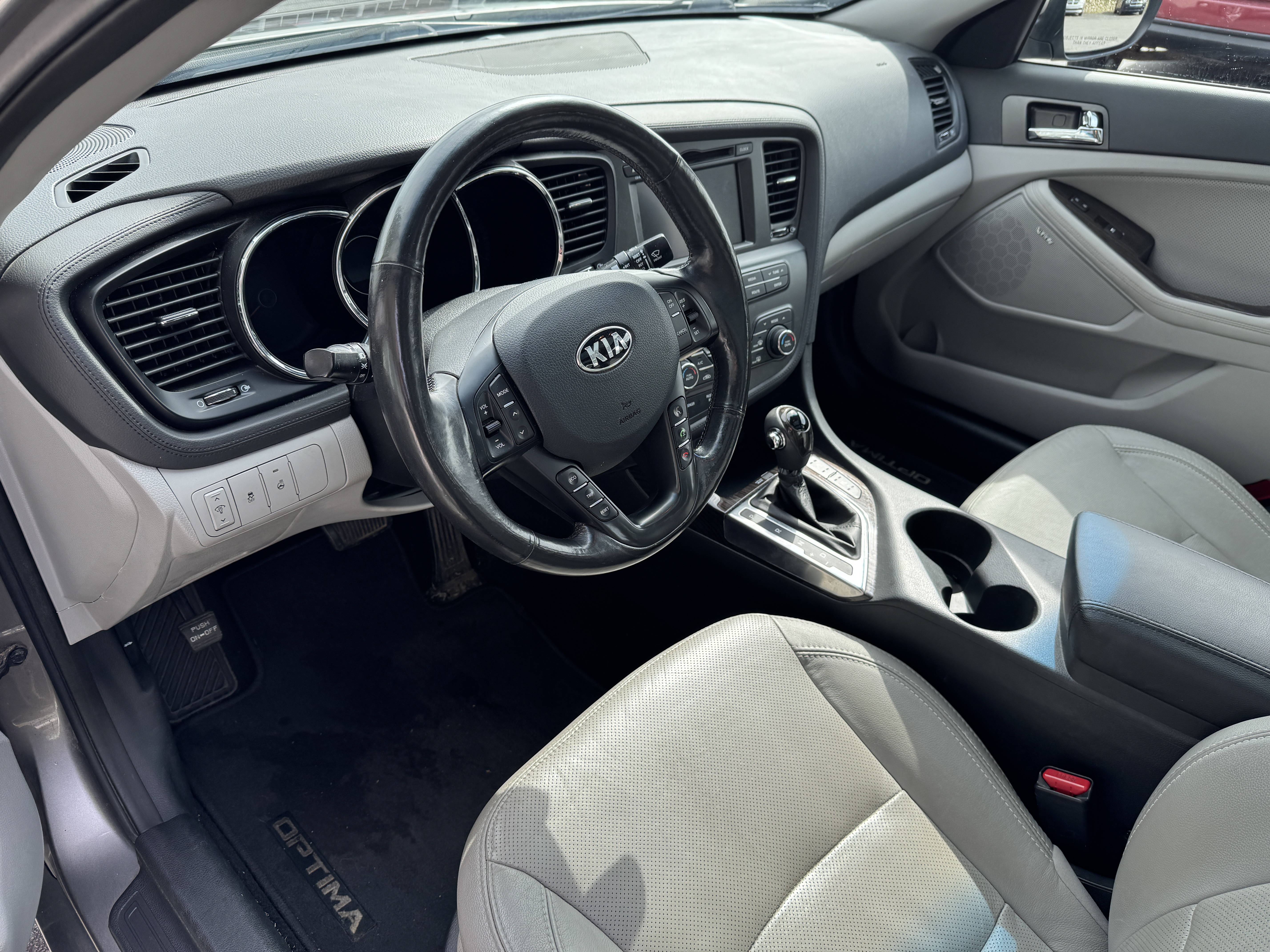 Used 2013 Kia Optima EX FWD image 9