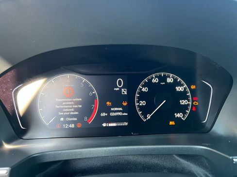 Used 2023 Honda Pilot Touring image 19