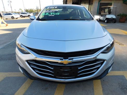 Used 2019 Chevrolet Malibu LT image 4