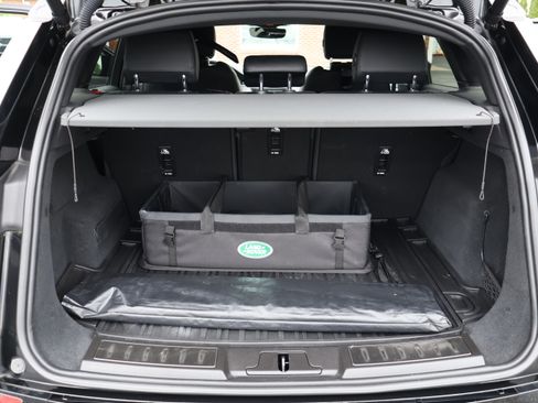 Used 2022 Land Rover Range Rover Evoque R-Dynamic S image 40