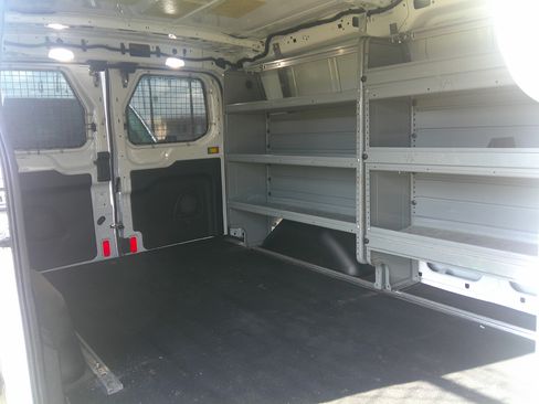 Used 2019 Ford Transit 150 XL image 10