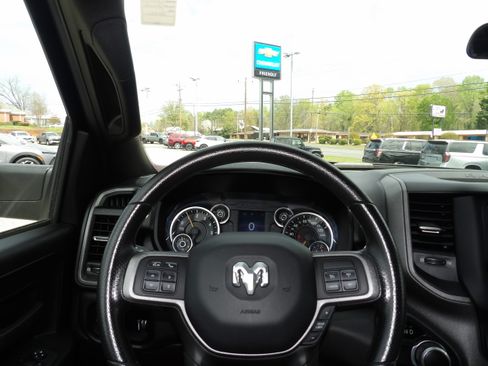 Used 2022 RAM 2500 Tradesman image 2