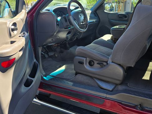 Used 2003 Ford F150 XLT image 20