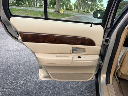 Used 2007 Mercury Grand Marquis LS RWD image 83