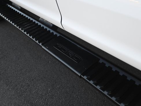 Used 2022 Ford F250 Lariat image 13