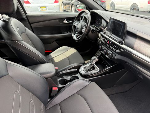 Used 2020 Kia Forte GT-Line Sedan FWD image 18