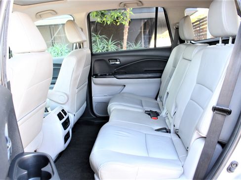 Used 2016 Honda Pilot FWD EX-L image 19