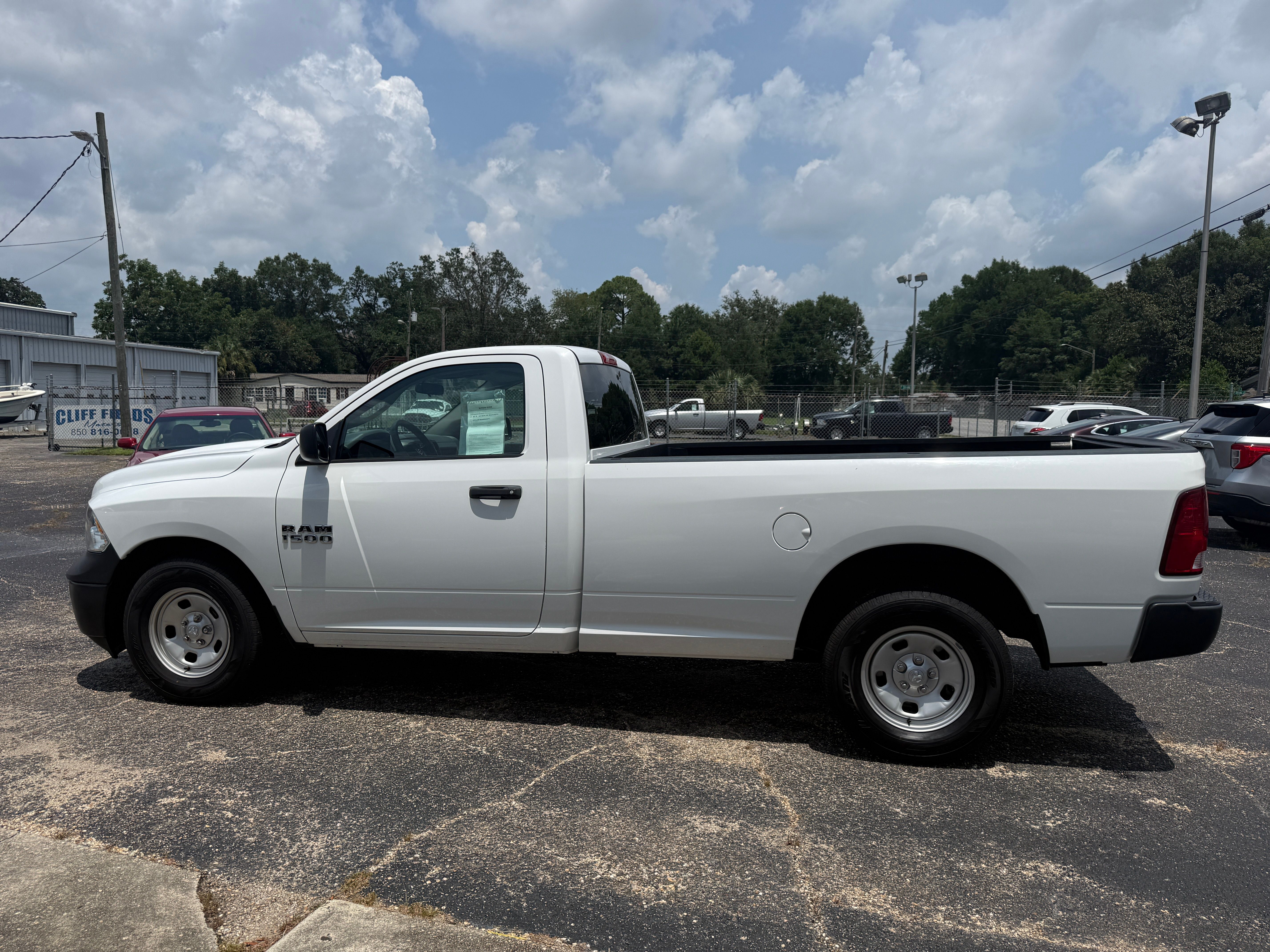 Used 2017 RAM 1500 2WD Regular Cab ST image 3