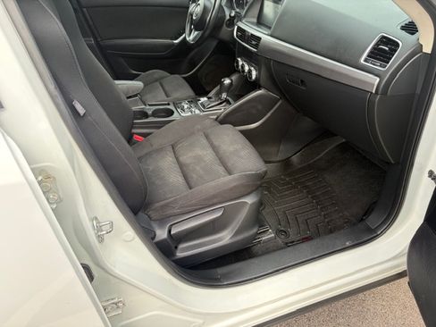 Used 2016 MAZDA CX-5 Touring image 7