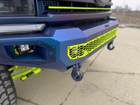 Used 2025 Ford F350 Platinum image 6