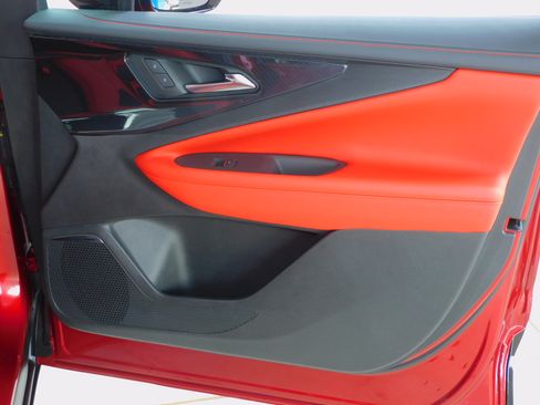 Used 2024 Chevrolet Blazer EV RS image 22