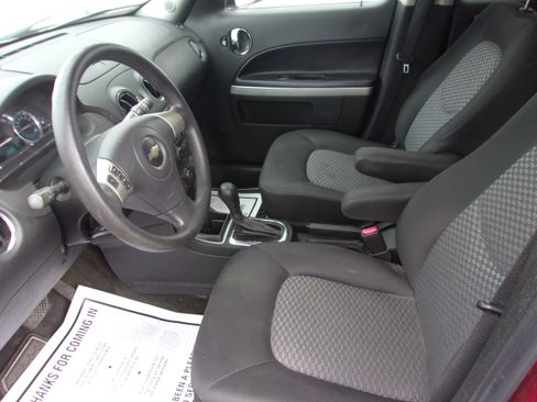 Used 2010 Chevrolet HHR LT w/ 1LT FWD image 5