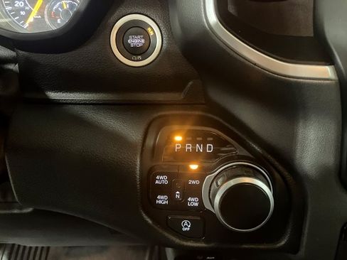 Used 2021 RAM 1500 Big Horn image 13