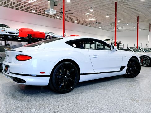 Used 2021 Bentley Continental GT Mulliner AWD/4WD image 13