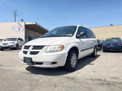 Used 2002 Dodge Grand Caravan Sport FWD image 2