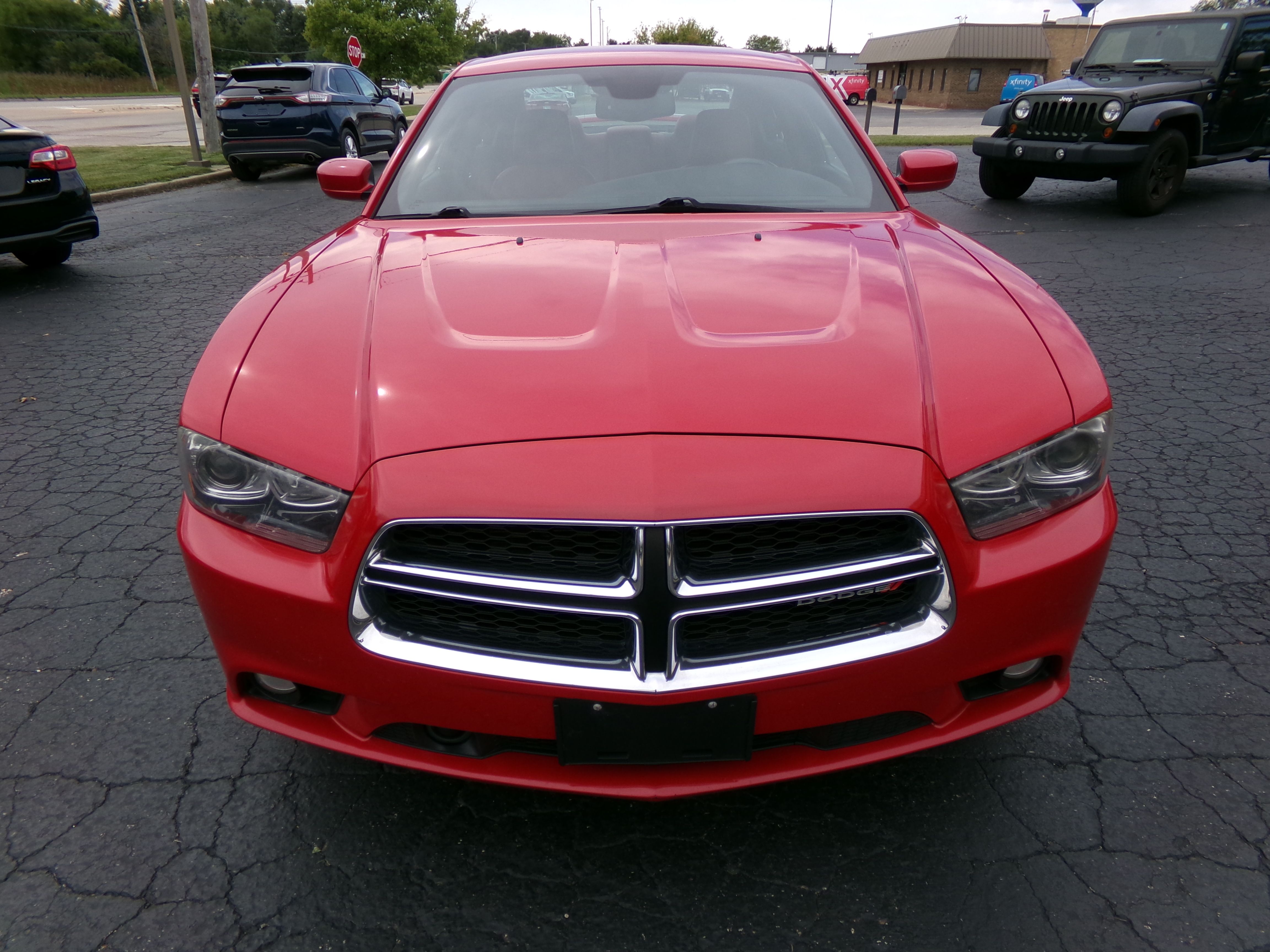Used 2012 Dodge Charger SXT AWD image 8