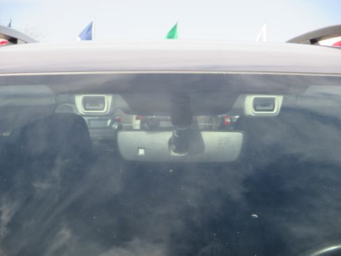 Used 2020 Subaru Ascent Premium image 9