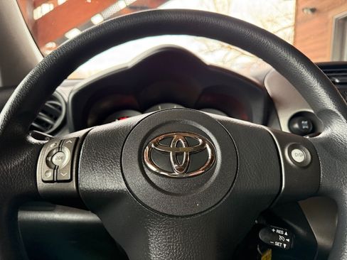 Used 2011 Toyota RAV4 Sport image 14